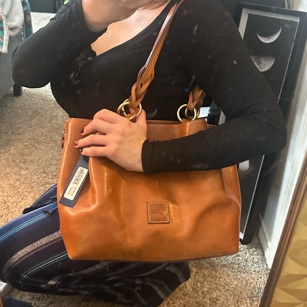 *SOLD* Dooney & Bourke Tan Florentine Leather Bag & Matching Wallet, Dust Bag - Picture 2 of 13